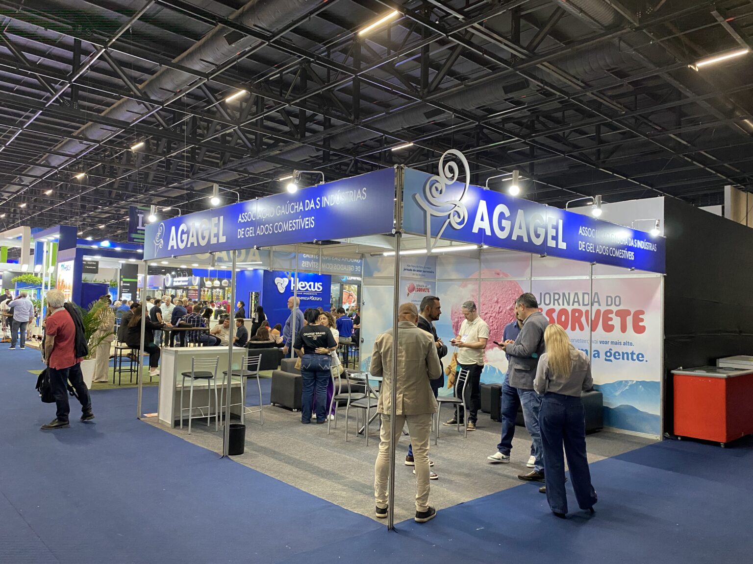 Agagel leva comitiva de associados para a maior feira de food service e ...